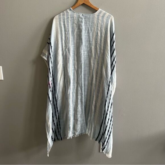 American Eagle Boho Striped Cover Up Fringe Kimono Blue, Navy, White Size O/S - Picture 4 of 5